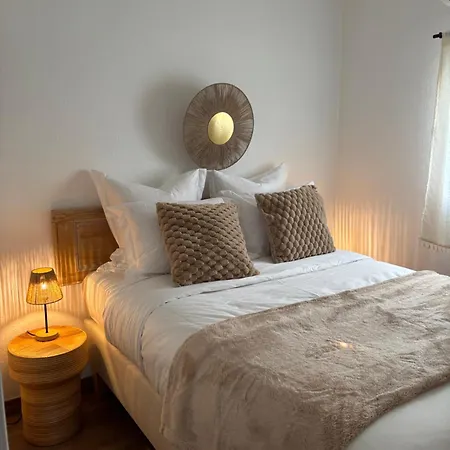 Ferienhaus Le Cabanon Aux Volets Verts *